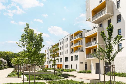 © ah_fotobox - stock.adobe.com Foto: Wohnblock